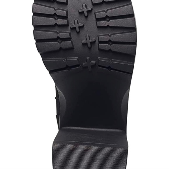 NWOT - FRENCH CONNECTION - Jasmine Lug Sole Side Zip Booties - Picture 8 of 9